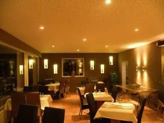 Logis Le Printemps Restaurant - Отель