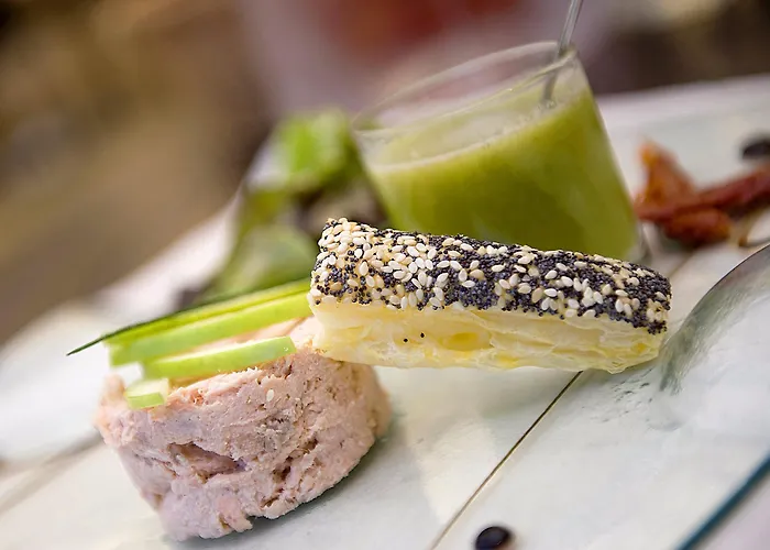 Logis Le Printemps Restaurant - 3*