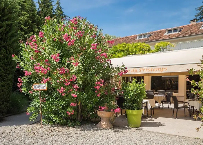 Hotel Logis Le Printemps Restaurant -