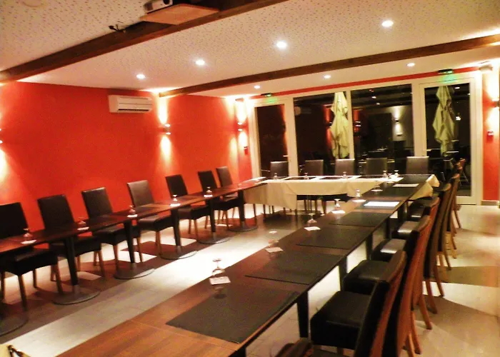 Hotel Logis Le Printemps Restaurant -