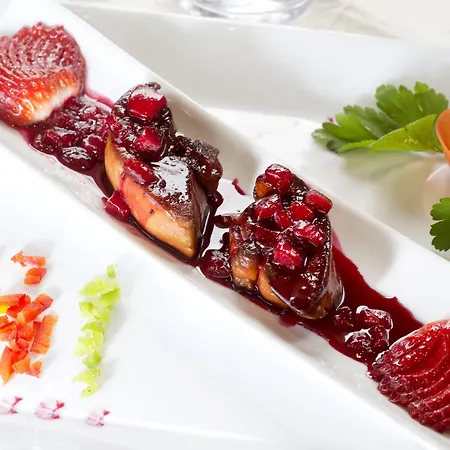 Logis Le Printemps Restaurant - 3* 蒙特利马尔