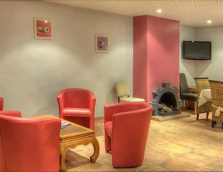 Hotel Logis Le Printemps Restaurant - 3*