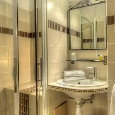 Logis Le Printemps Restaurant - 3*