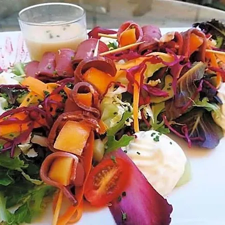 Hotell Logis Le Printemps Restaurant - 3*