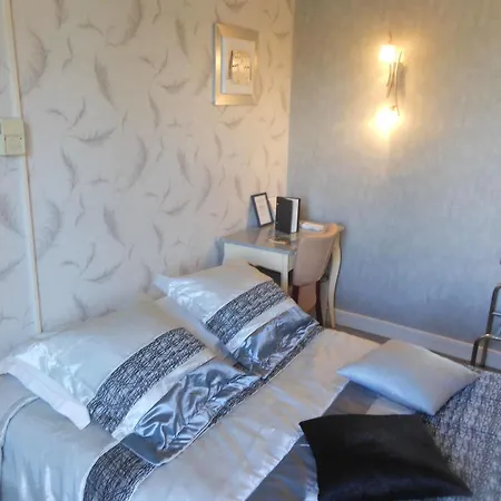 Logis Le Printemps Restaurant - Hotel