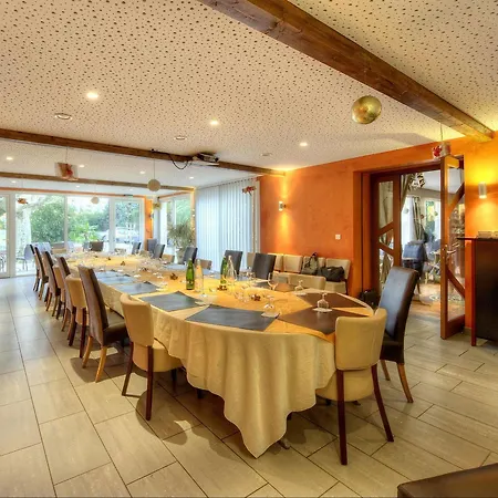 Hotell Logis Le Printemps Restaurant - 3*