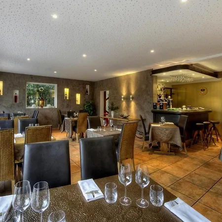 Hotel Logis Le Printemps Restaurant -